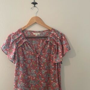 Max Studio flutter sleeve top